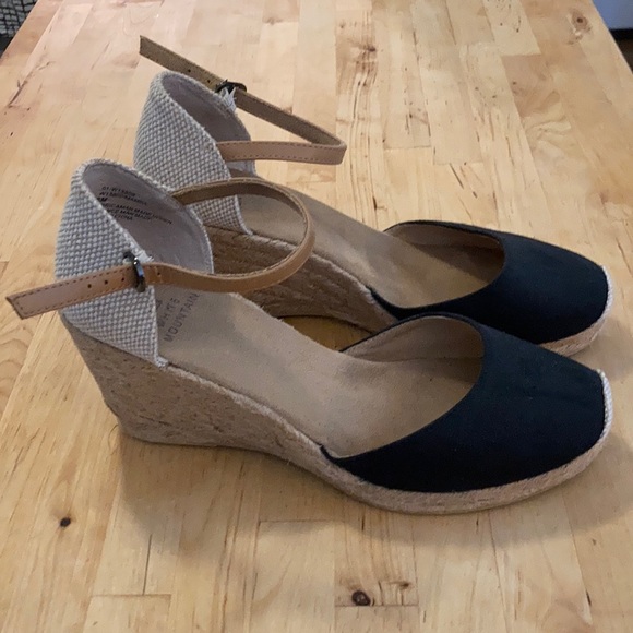 white mountain espadrilles